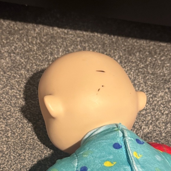 CoComelon JJ and Cody 12” Singing Plush Doll Set - Green and Blue - Picture 5 of 7